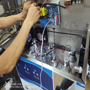 Daily maintenance of industrial ultrasonic cleaning machine